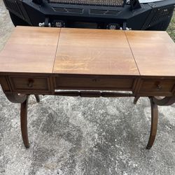 Kindel Antique vanity 