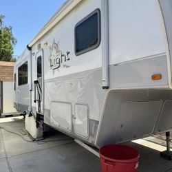 2012 Open Range LF297RLS