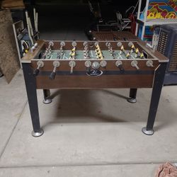 Fooseball/Soccer Table