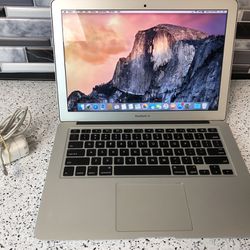 MacBook Air 13-inch Early 2015 128 flash storage 4 gb ram 1.6 Ghz Core i5 Operating Systems Yomsemite