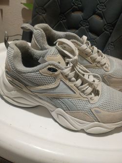 Reeboks eight and a half