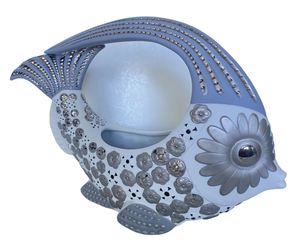 Lladro Retired Fish 01007291 FISH CENTERPIECE SMALL (COLOR) White Silver $2,600