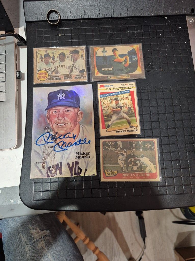 Mickey Mantle LOT