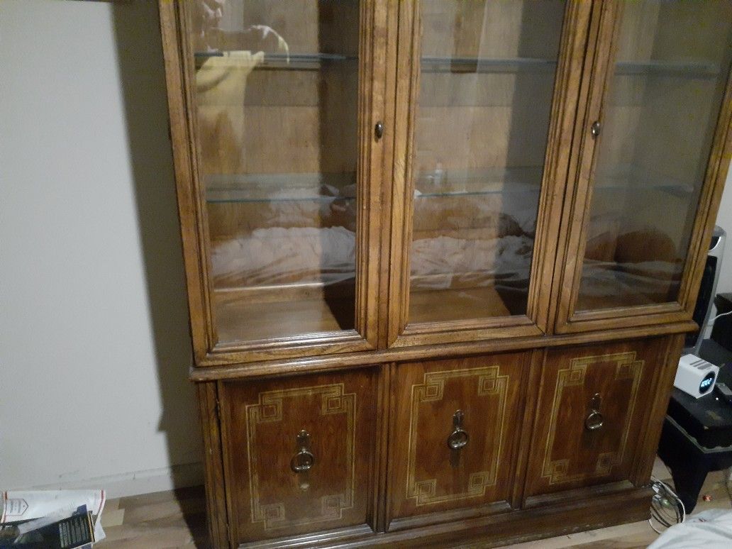 Solid mahogany display cabinet with working light Cash only