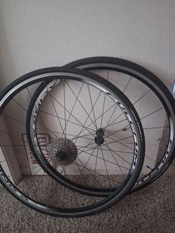 Fulcrum Road Bike Wheelset with Tires and Cassette