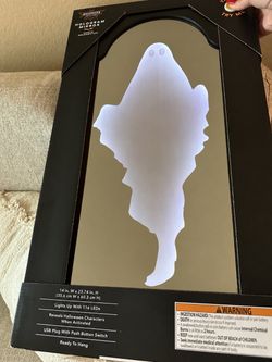 Hologram Ghost Mirror. New in Box!