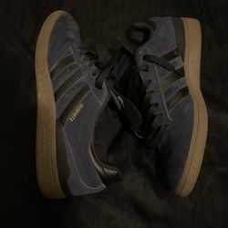 adidas busenitz size 8.5M