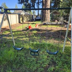 Free Swing Set