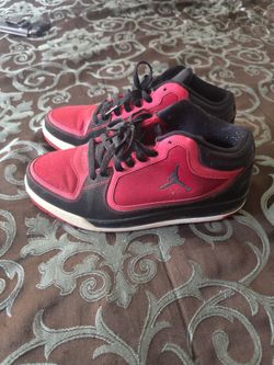 Vintage AIR JORDAN Men's 8.5 Red/Black Post Game $35