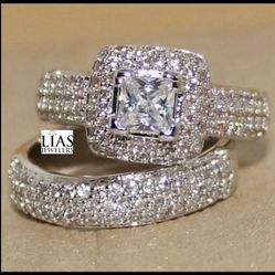 New 18k White Gold Wedding Ring Set 