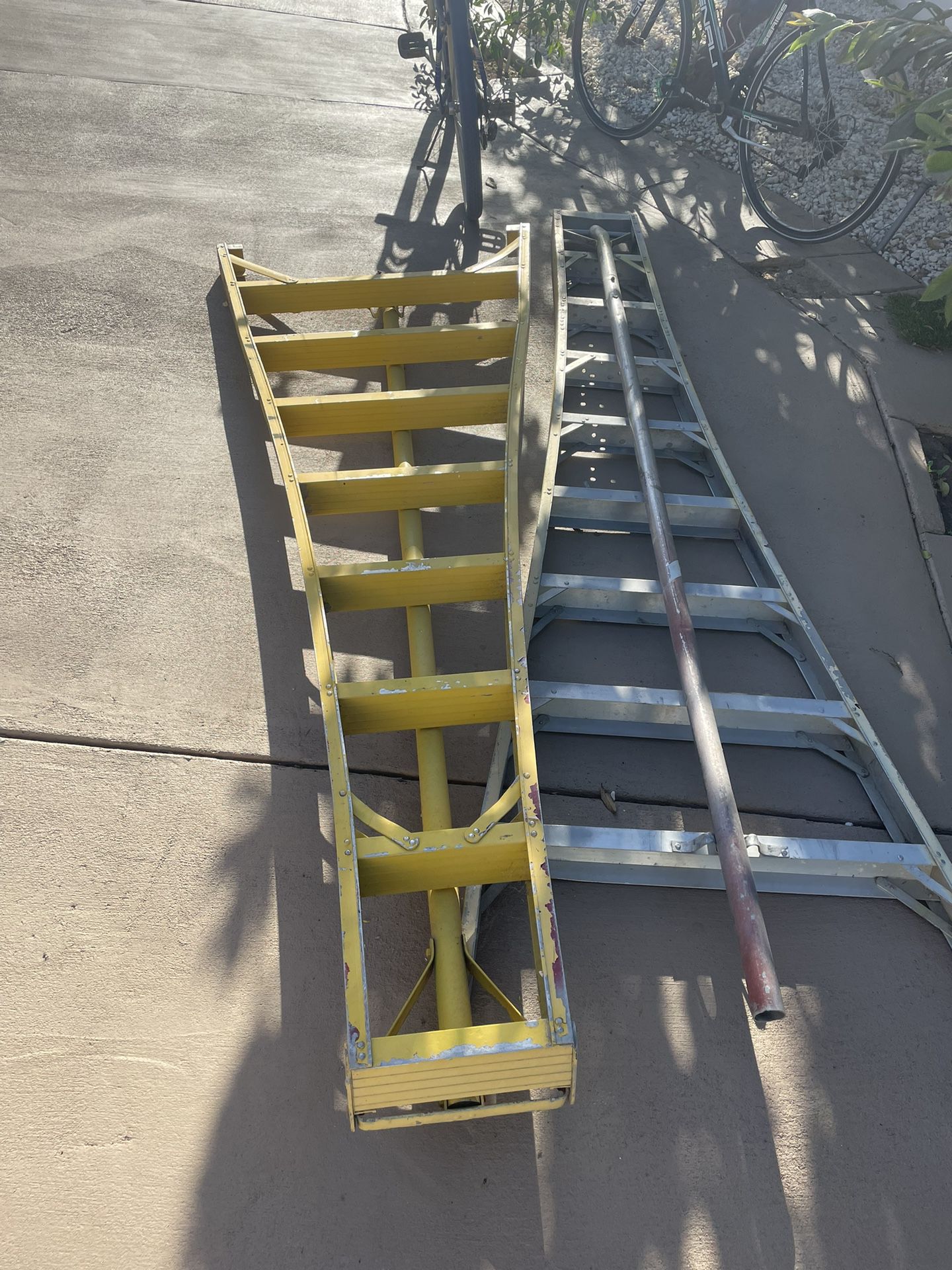 9 Feet Ladders