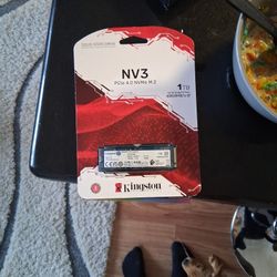 KINGSTON NV3 1TB Solid State Drive 