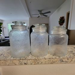 Canisters glass