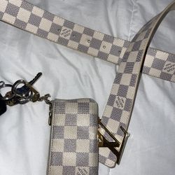 Louis Vuitton Belt / Wallet 