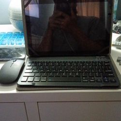 Works Just  Fine  Looking To Sell It 