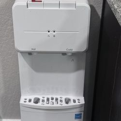 Water Dispenser For Sell!
