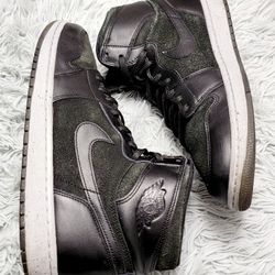 Size 11.5 Nike Air Jordan 1 23 NYC Black Red Wolf Grey 715060-002.
