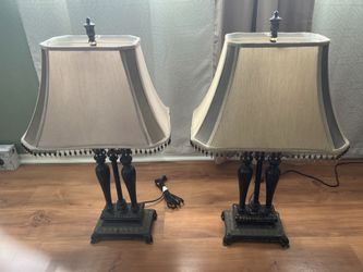 2 Lamps Rare