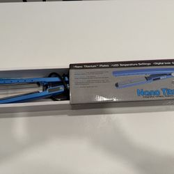 Nano titanium hair straightener 