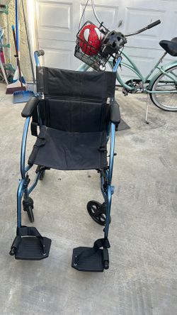 🦽 wheelchair