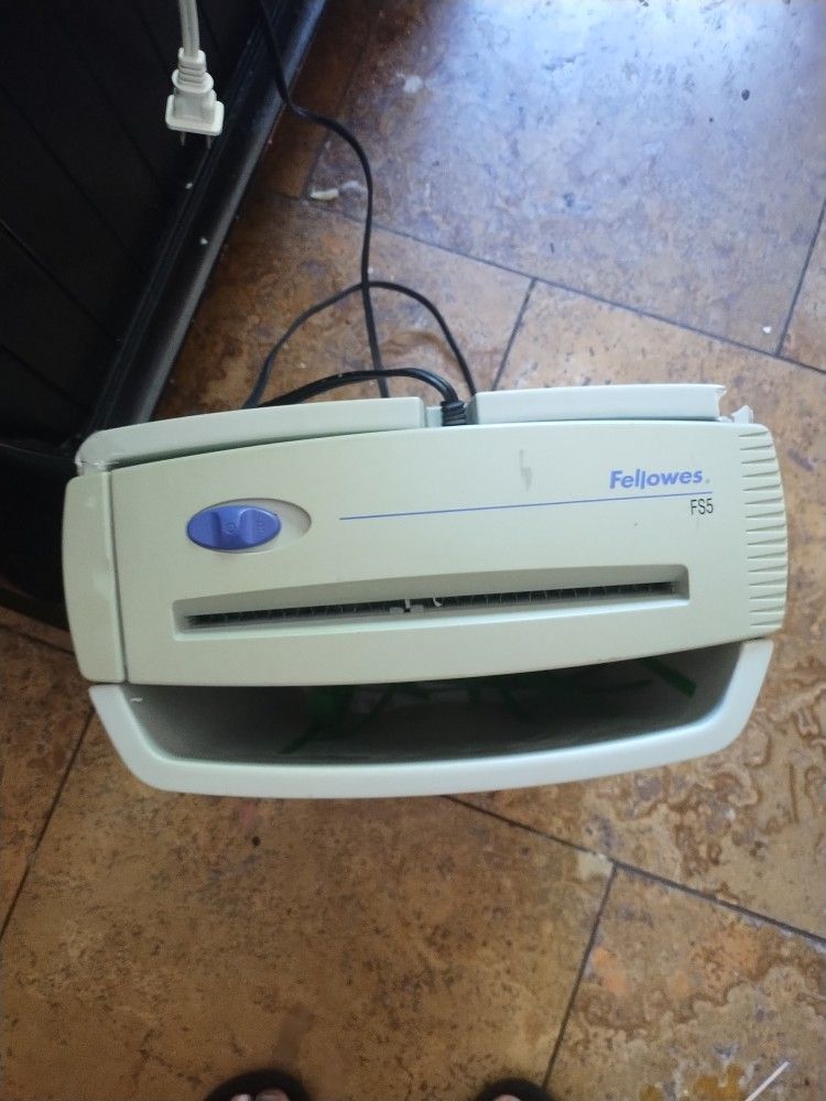 Paper Shredder