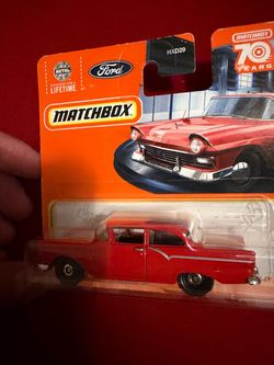 Matchbox Ford Classic Car Die-Cast 70 Years