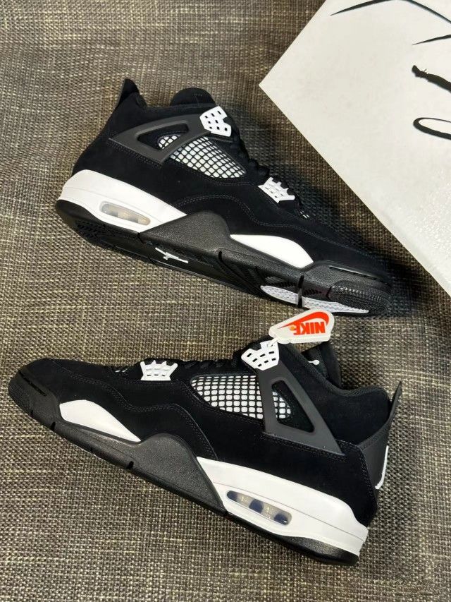 Jordan Air Jordan 4 Retro “White Thunder” Leather Anti-slip Mid-top Retro Basketball Shoes Men's and Women's Black and White