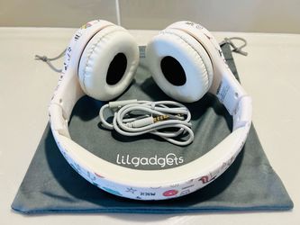 Kid’s headphones with cable, like new