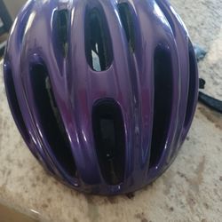 ADULT BICYCLE HELMET