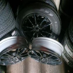 Land Rover 19" Rims Full Set..