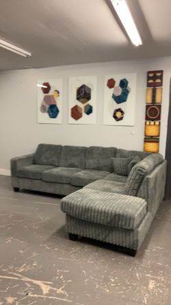 🚨🚨Corduroy L Shaped Sectional With Drop Down Console Only $799 Last One🚨🚨