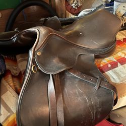 English Saddle