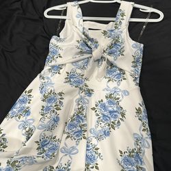 Girls dress size 12