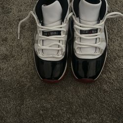 Air Jordan 11 Retro Low 'Concord-Bred'