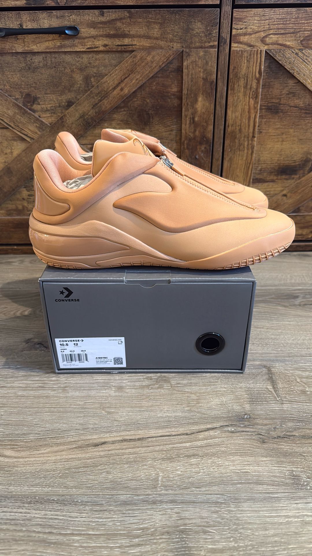 Converse SHAI 001 Hail Clay Size 10.5 BRAND NEW DS