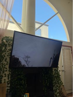 55” Samsung TV