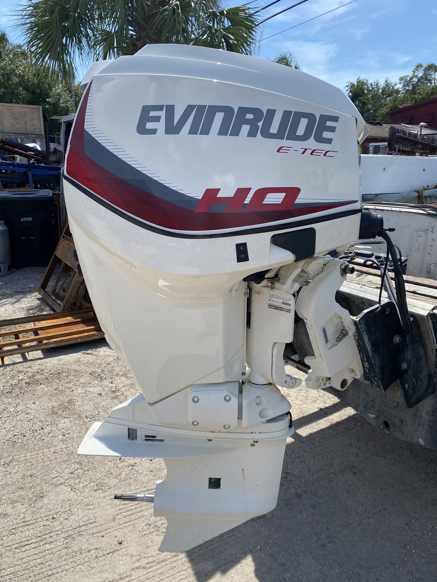 2014 BRP Evinrude 90 HP H.O. ETEC E-TEC 2-Stroke 20" Outboard Motor Only 74 Hours
