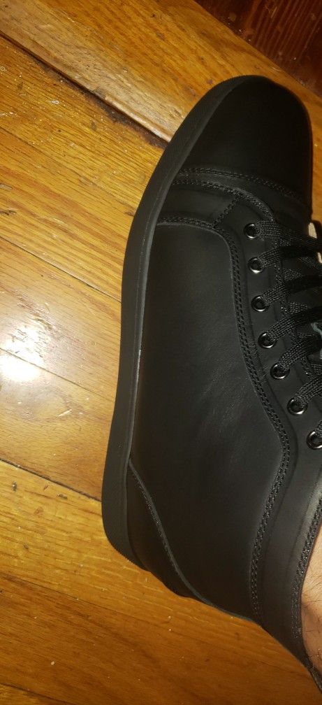 Christian Louboutin Louis Flat Calf Black Sneakers π₯