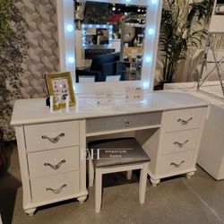 Mesa De Maquillage Nueva 😍
