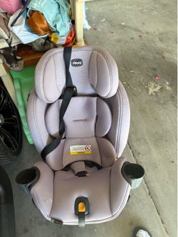 Chicco Convertible Car Seat