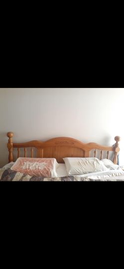 Estate Sale Today ! King Head Board Rails Foot Board Solid Wood