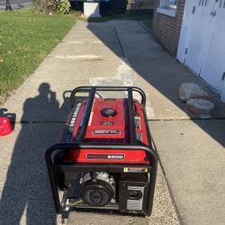 Power  Generator 6,500 Watts 