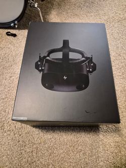 VR HP Reverb G2 (Headset, Controllers, cables, etc..)