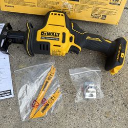 DeWalt ATOMIC 20V MAX Cordless Brushless Compact Reciprocating Saw (Tool Only)  