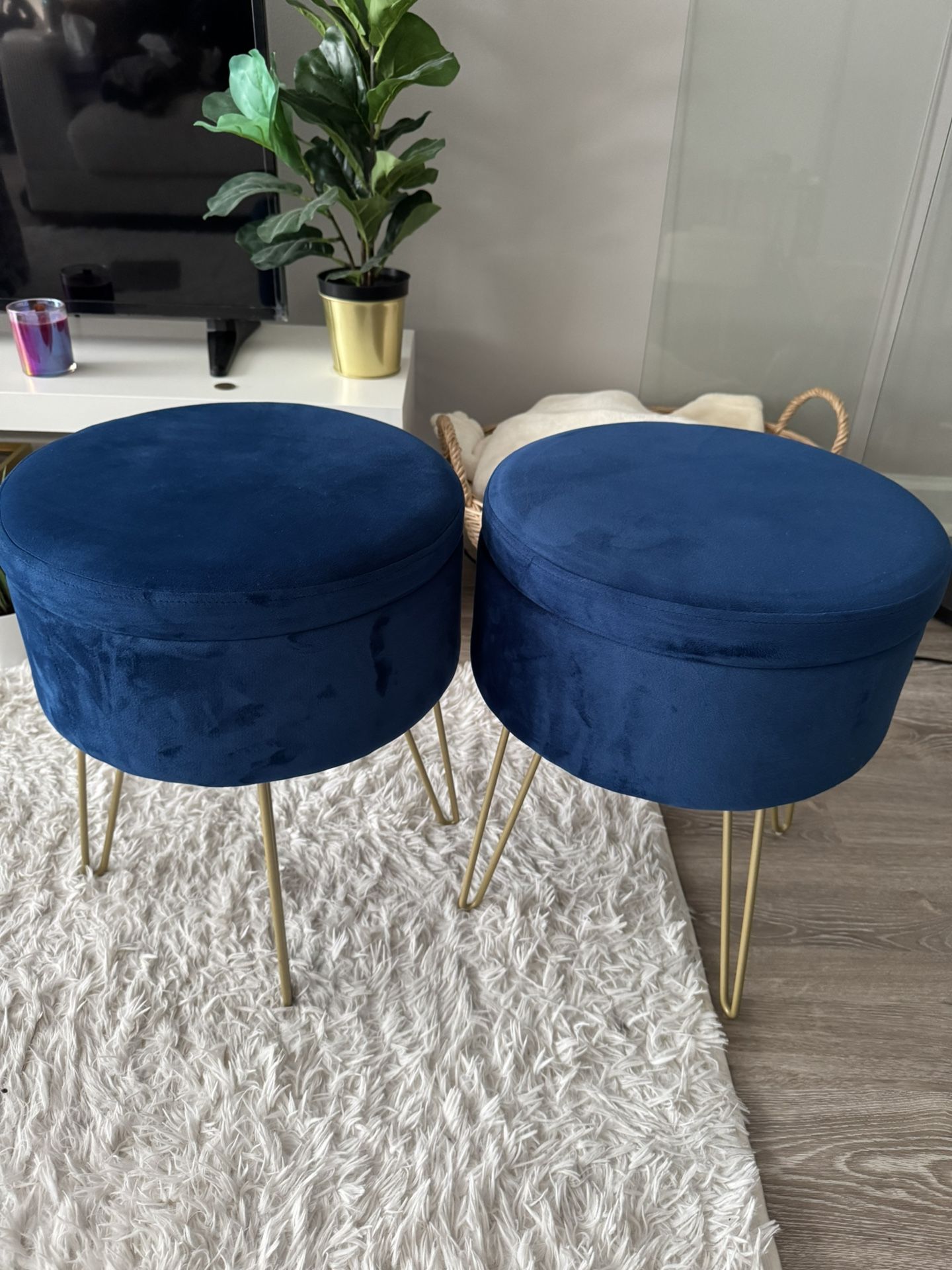 Stool /Ottoman