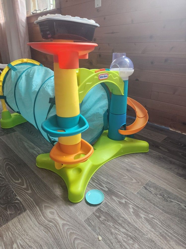 Kids Tunnel