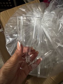 220 Wine plastic cup