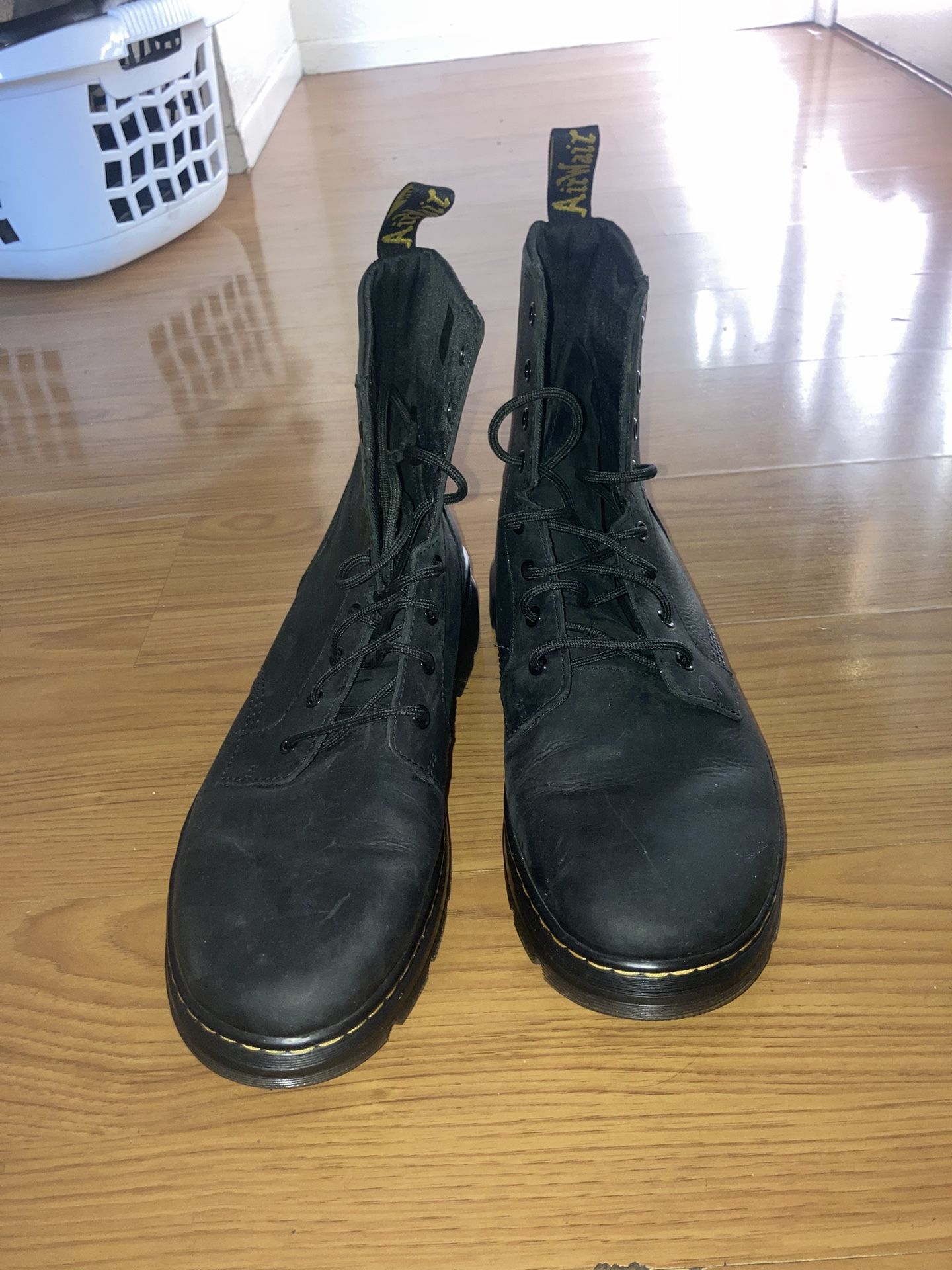 Dr Martens Comb Boots Men’s Size 13