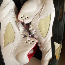 Fire Red Retro Jordan 5s Size 8.5