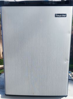 New 2.6 cu. ft. Mini Fridge in Stainless Look, ENERGY STAR